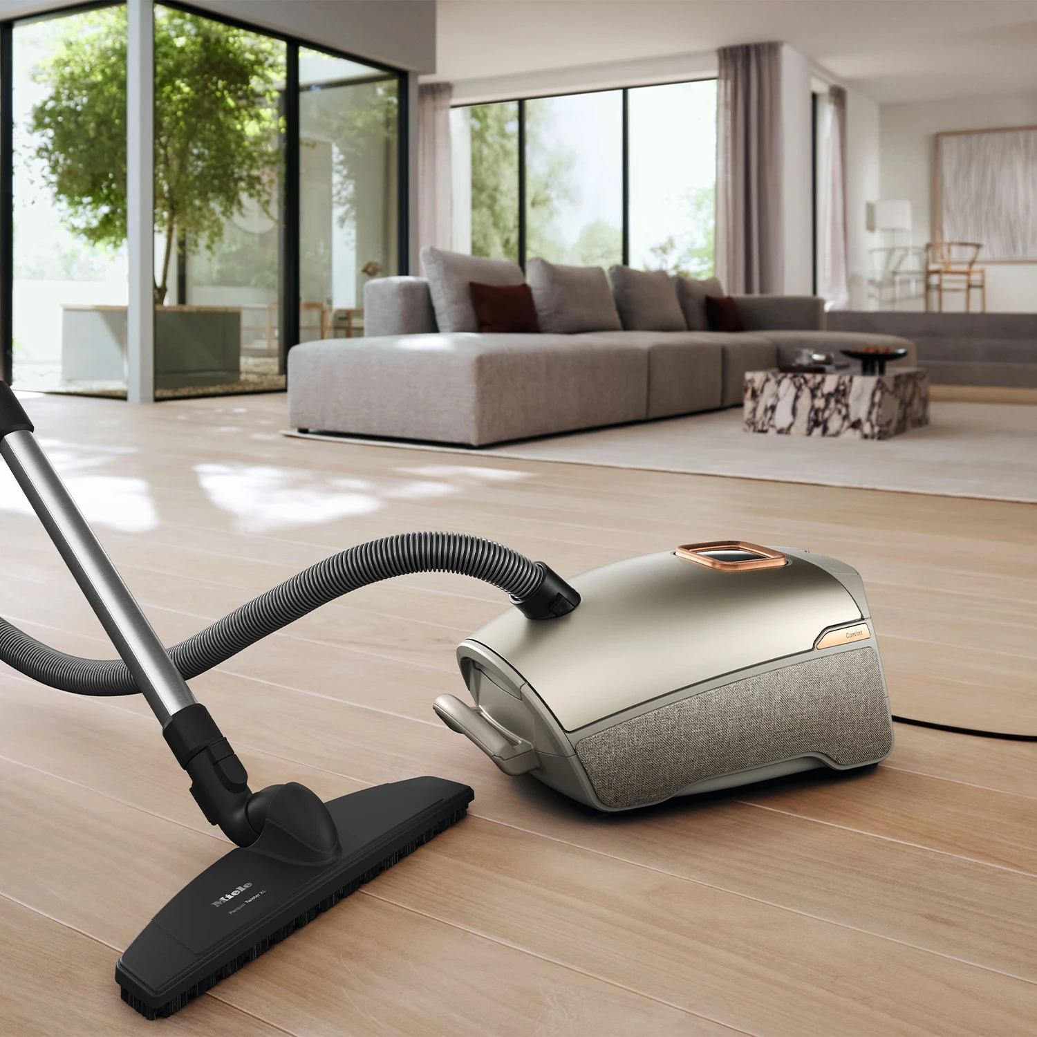 Miele Guard M1 Cat-Dog TITANIUM tam supurge gorseli
