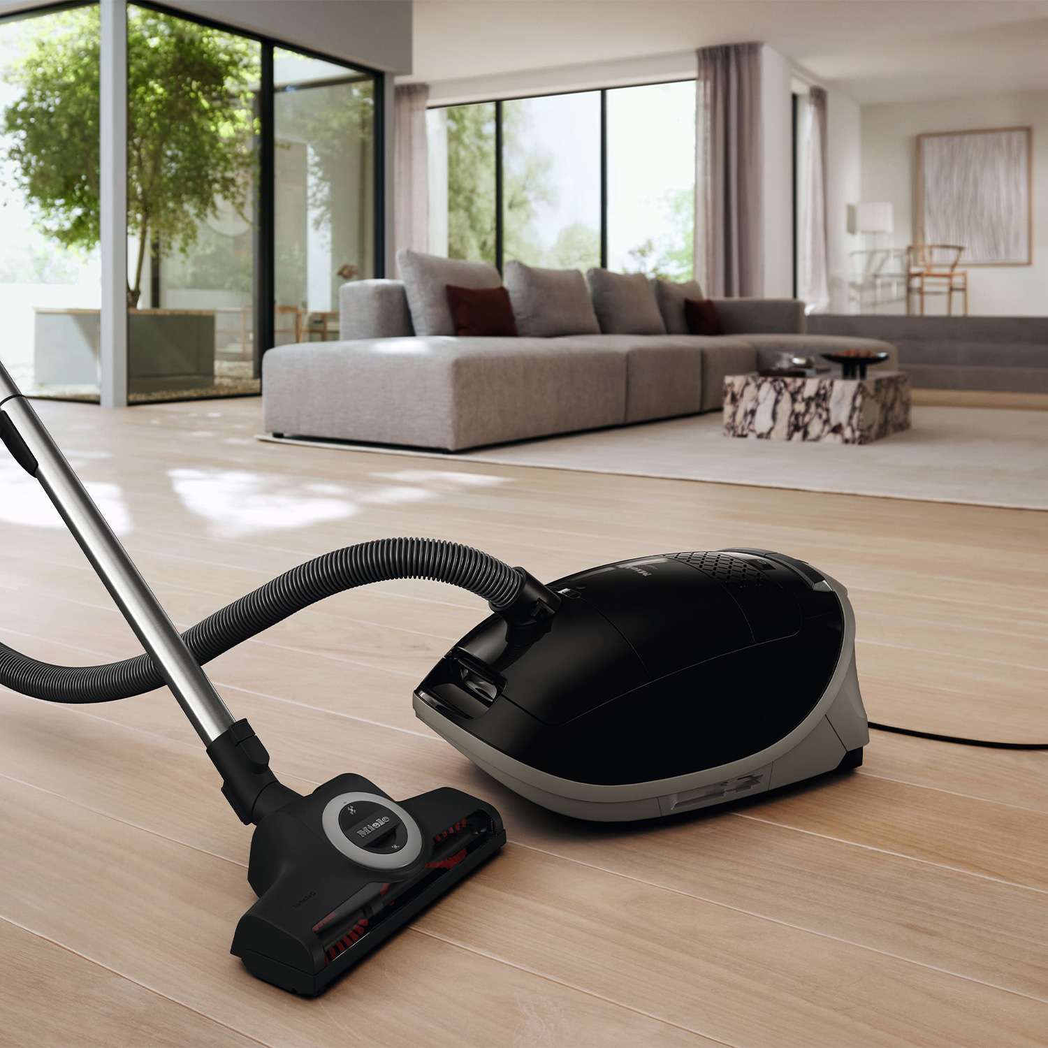 Miele Guard M1 Cat-Dog Toz Torbalı Süpürge Siyah