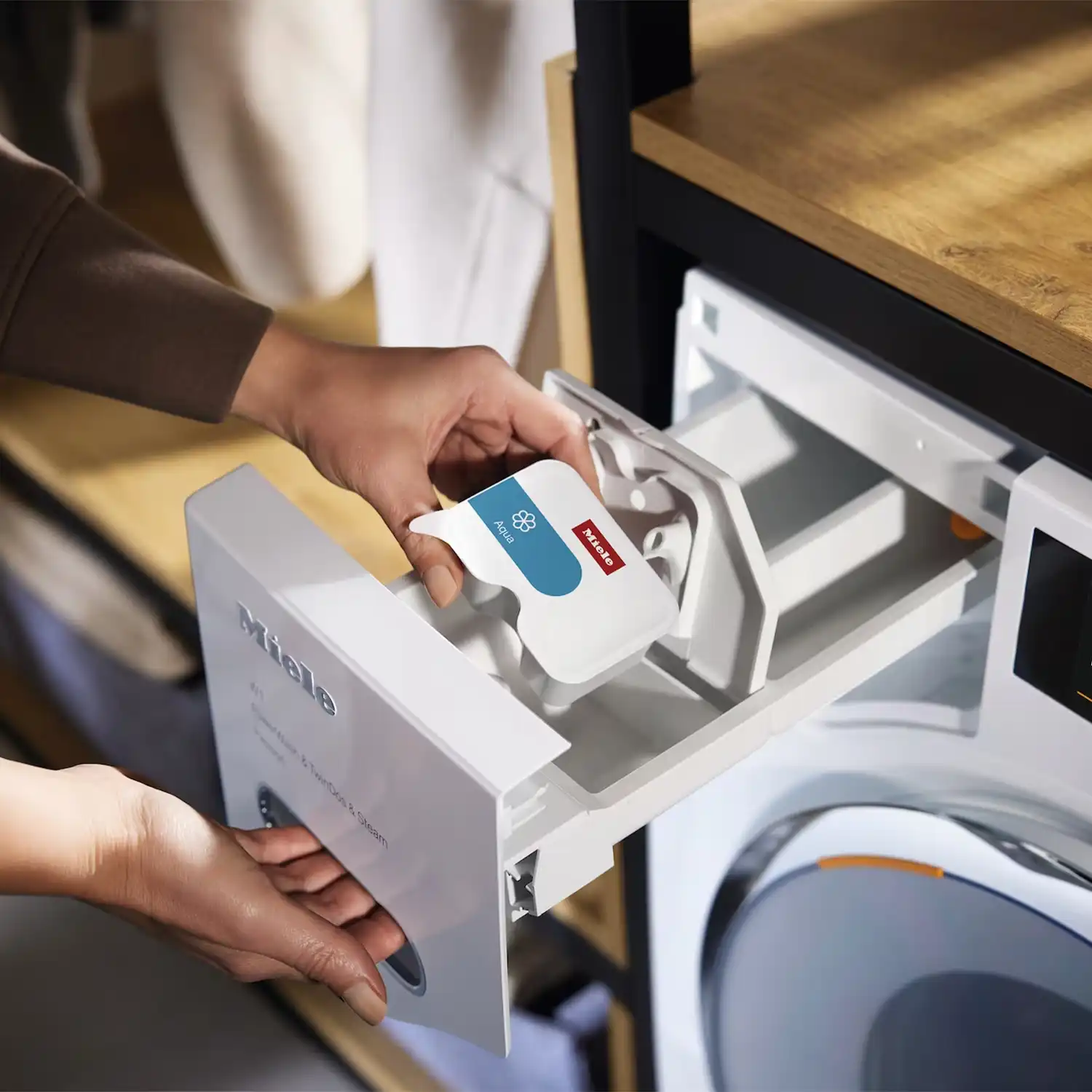 Miele Caps Aqua 9 lu Yumuşatıcı Kapsül