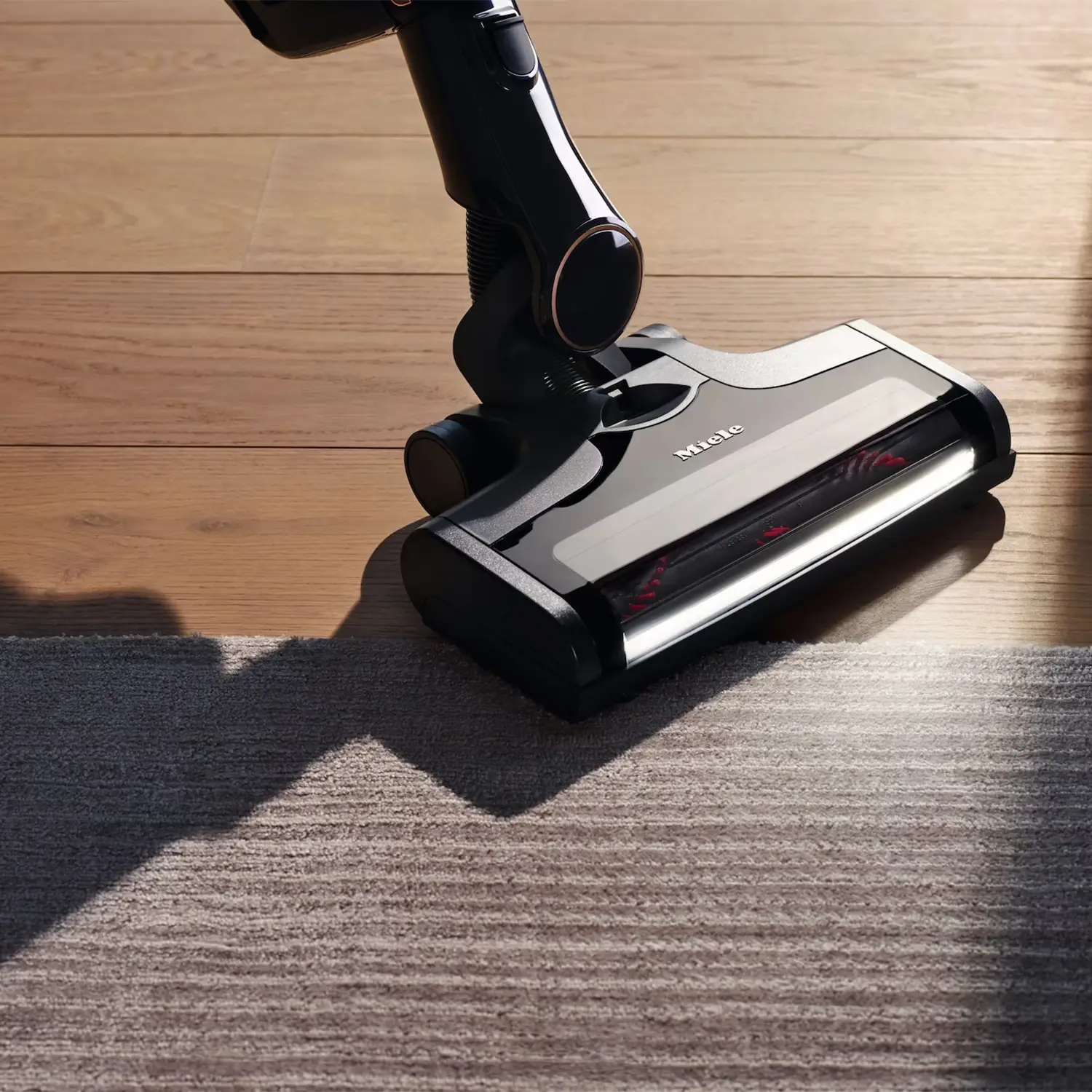 Miele Triflex HX2 Cat Dog Dikey Süpürge (OUTLET)